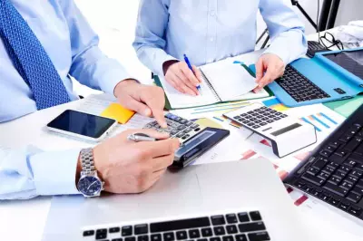 خدمات محاسبية وضريبية