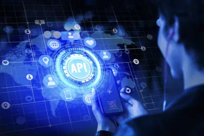 سأقوم بإنشاء REST API احترافية باستخدام ASP.NET Core