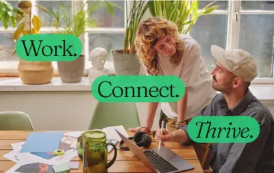 كتابة 4 بوستات سوشيال ميديا (نصوص احترافية + توجيه استراتيجي للتصميم)