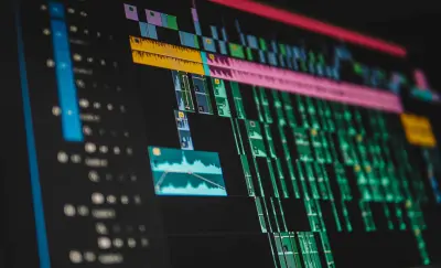 سوف اقوم بتعديل وصناعة وانشاء فيديوهات instgram reels , tiktoks , youtubeshorts بما يتناسب مع العميل