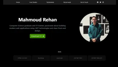 إنشاء صفحة هبوط Portfolio شخصي لعرض المشاريع والمهارات