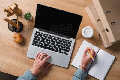 عمل بحث احترافي باللغة العربية للمدرسة أو الجامعة على الكمبيوتر