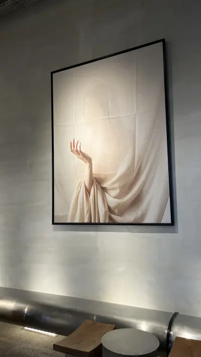 تعليق صوتي بلغة عربية ممتازة، وكتابة محتوى