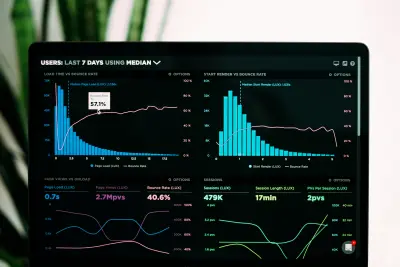 بناء وتطوير لوحة تحكم (Admin Dashboard) للمواقع